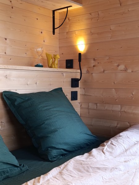 Zoom sur la tête de lit